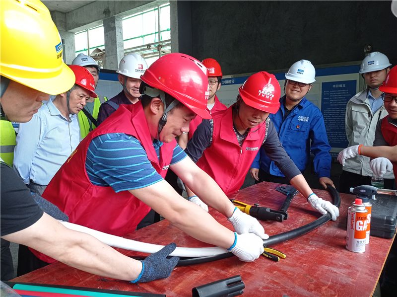 湖南磁浮集团党支部开展 “走进工地一线，同学习，同劳动，同生活”主题党日活动